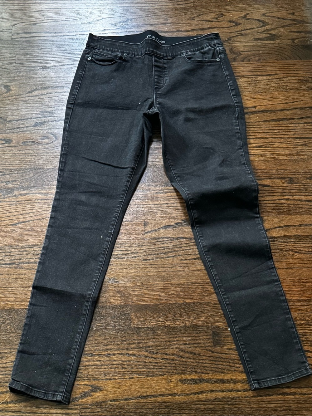 Maurices  Jeans Women’s Black Skinny Jeans elastic waist size Large Long